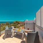 Baia Del Capitano 4* Чефалу