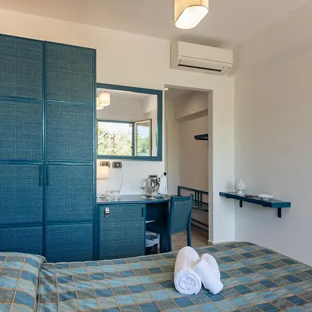 מלון Baia Del Capitano