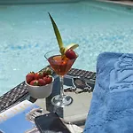 Baia Del Capitano Hotell 4*