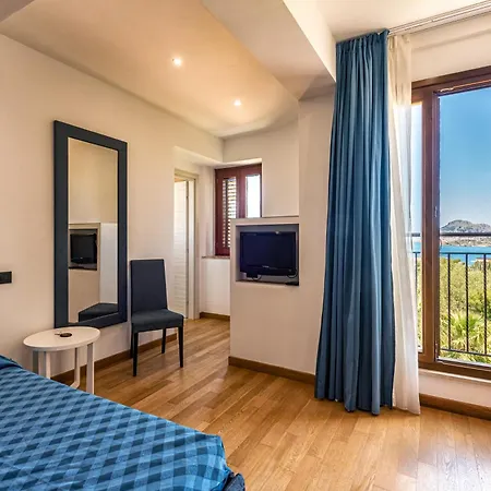 Baia Del Capitano Hotel Cefalù