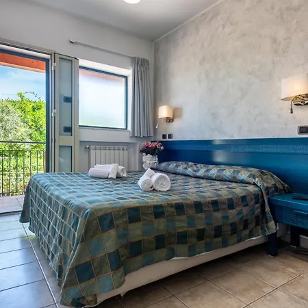Hotel Baia Del Capitano Cefalu