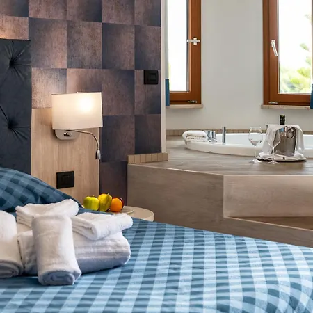 Hotel Baia Del Capitano Cefalù