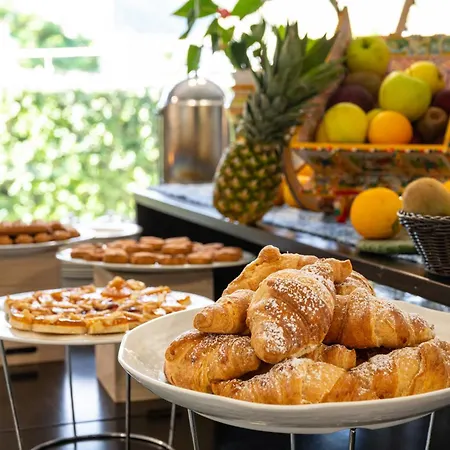 Baia Del Capitano 4*