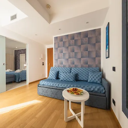 Hotel Baia Del Capitano 4*