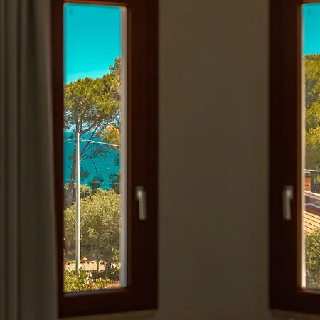 Hotel Baia Del Capitano