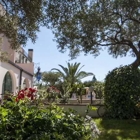 Hotel Baia Del Capitano Cefalù