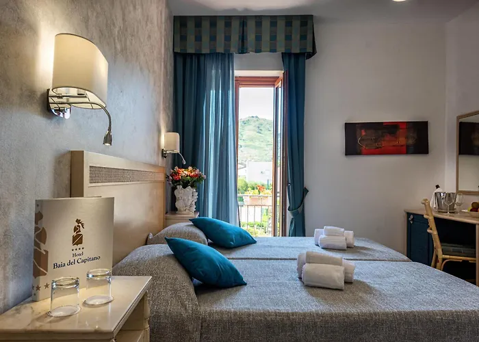 Baia Del Capitano 4*