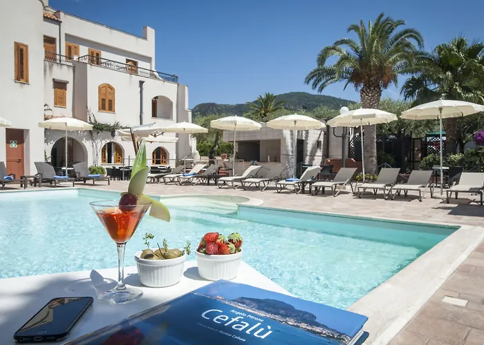 Ξενοδοχείο Baia Del Capitano 4*