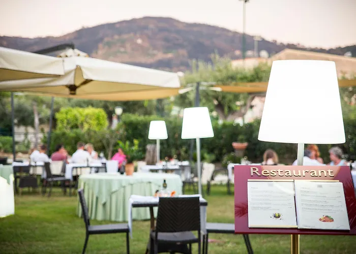 Baia Del Capitano Ξενοδοχείο 4*